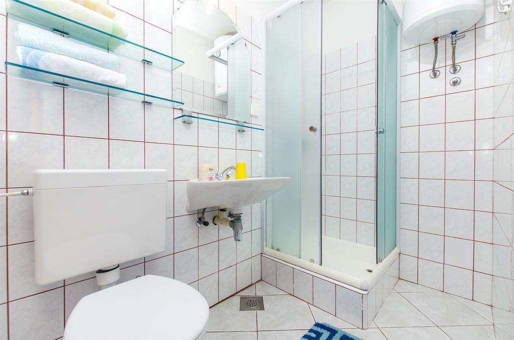 Apartments Vojka Милна Екстериор снимка