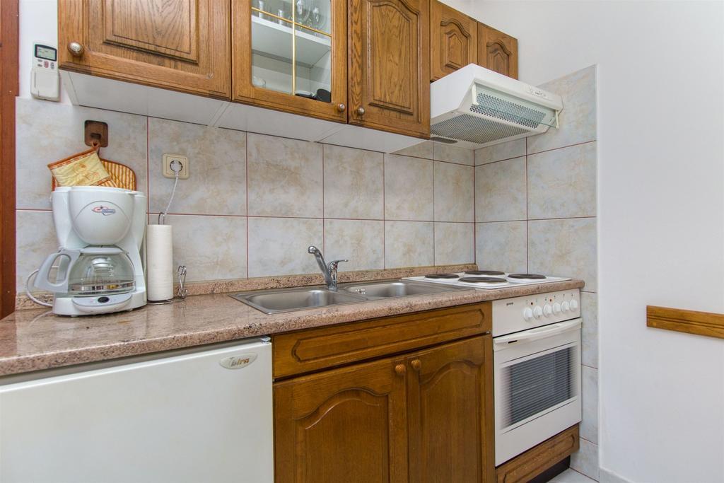 Apartments Vojka Милна Екстериор снимка